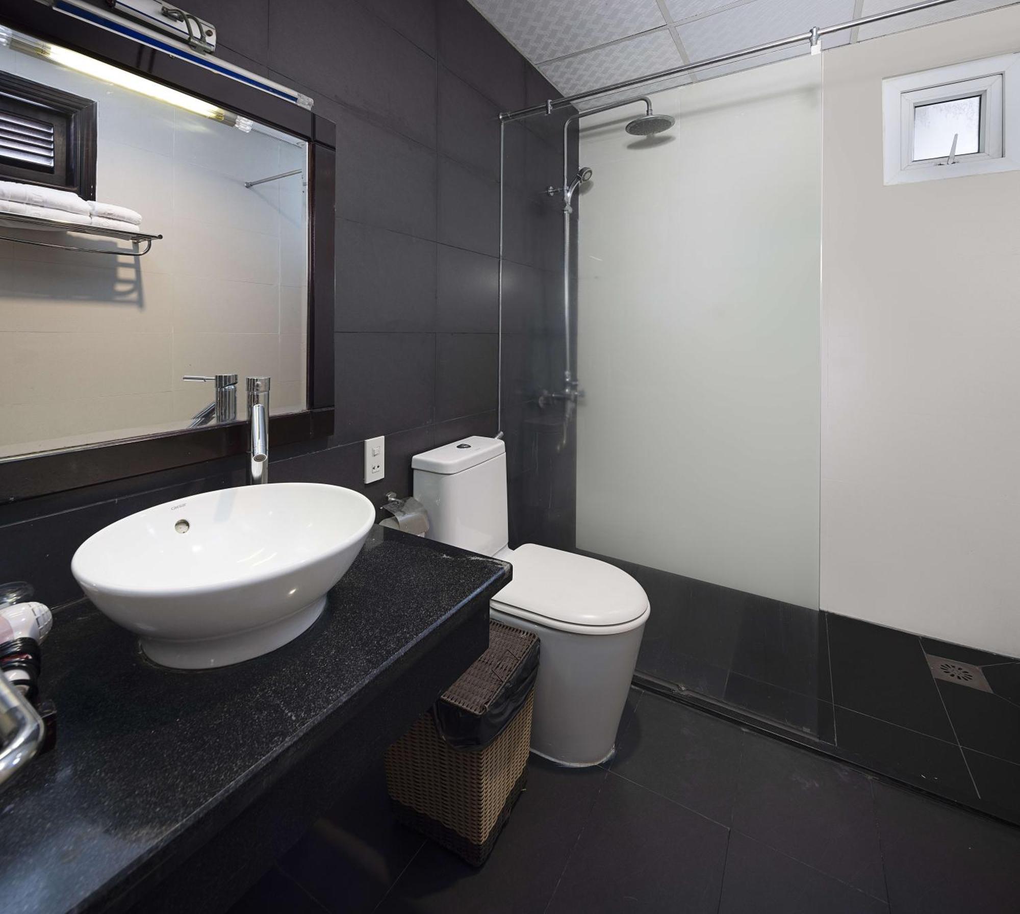 Wintersea Hotel Nha Trang Kültér fotó