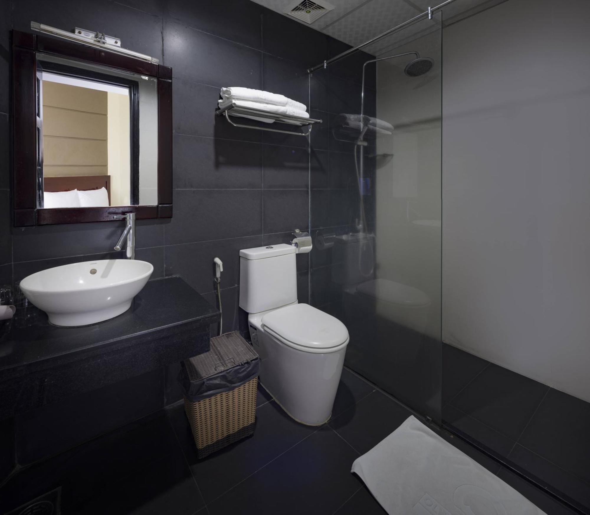 Wintersea Hotel Nha Trang Kültér fotó