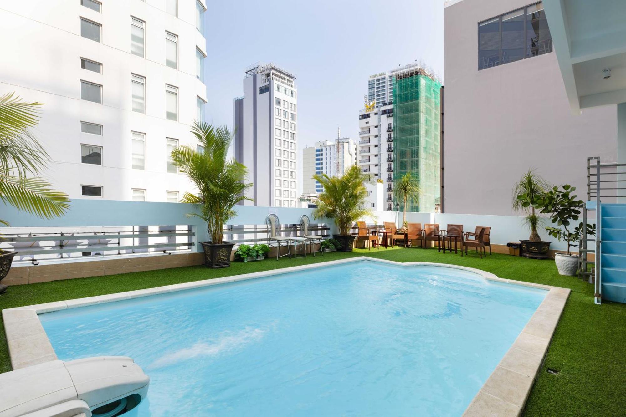 Wintersea Hotel Nha Trang Kültér fotó