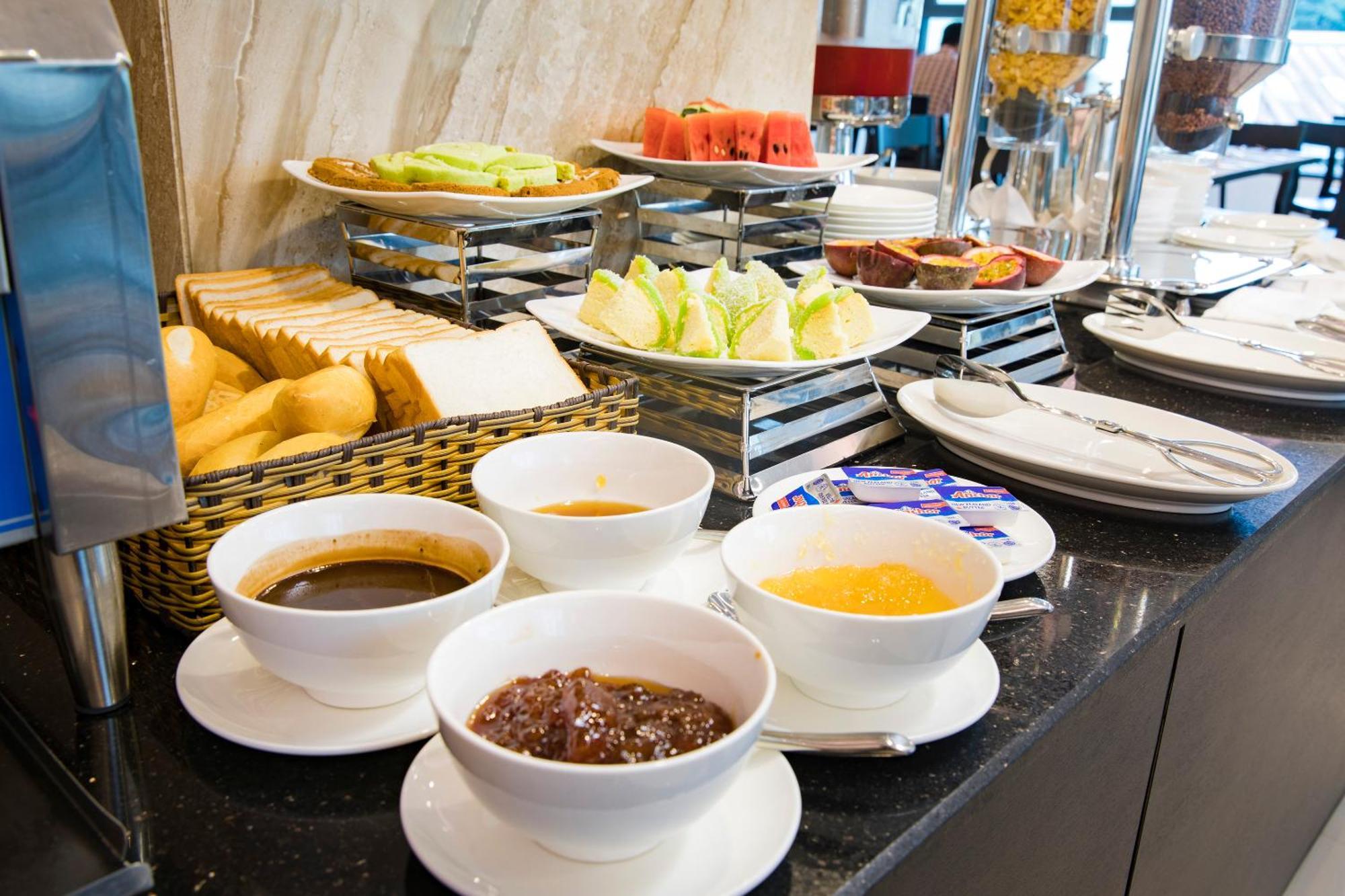 Wintersea Hotel Nha Trang Kültér fotó